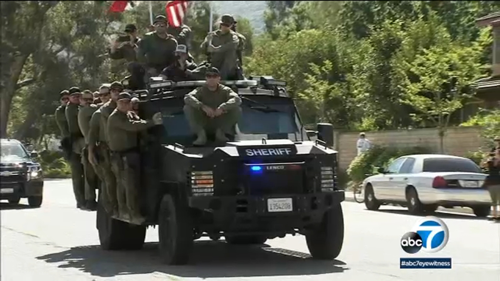 Surprise car parade held in Simi Valley for US Marine killed during ...