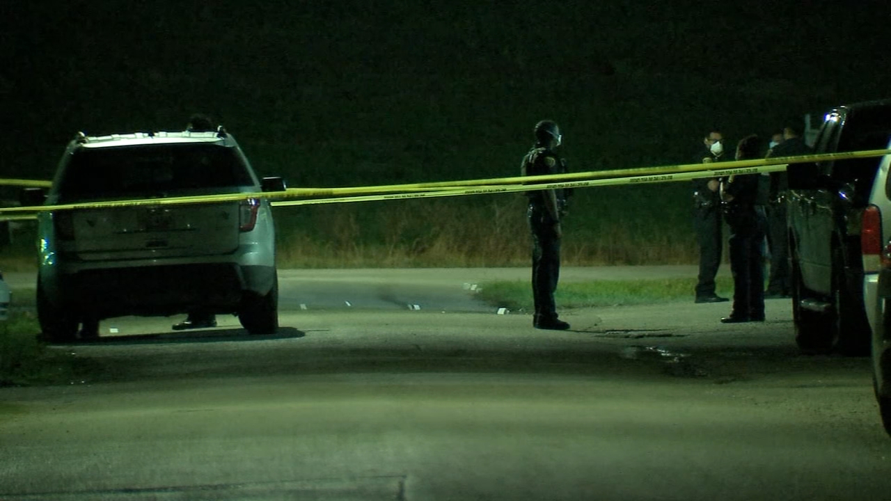 Man shot to death during confrontation with police