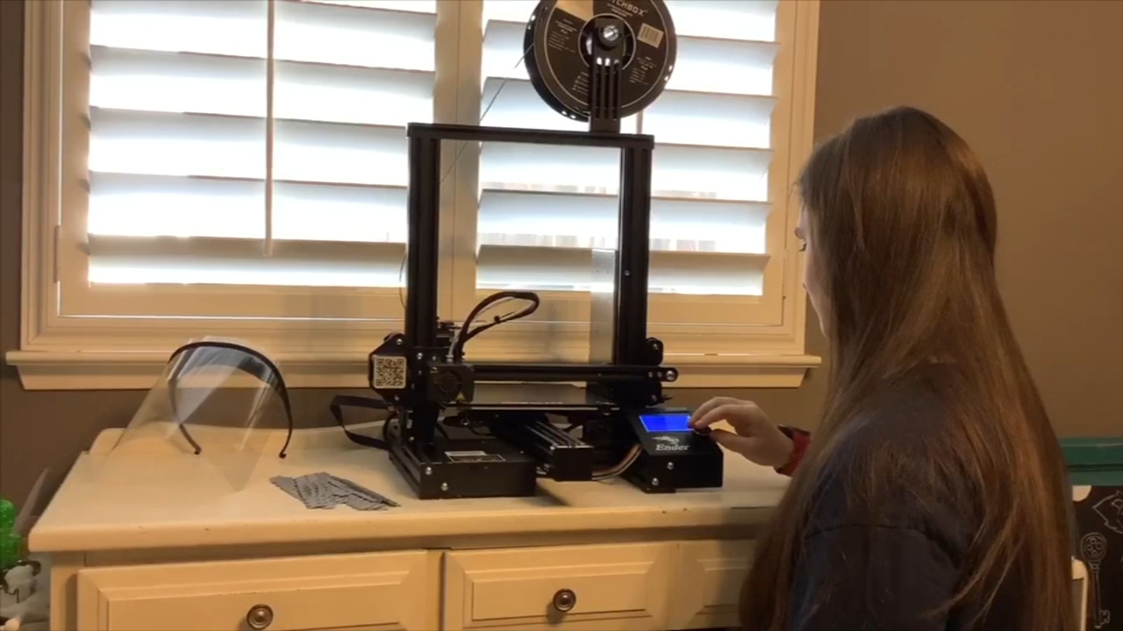 Chowchilla Union High School student making protective equipment for health care workers ABC30