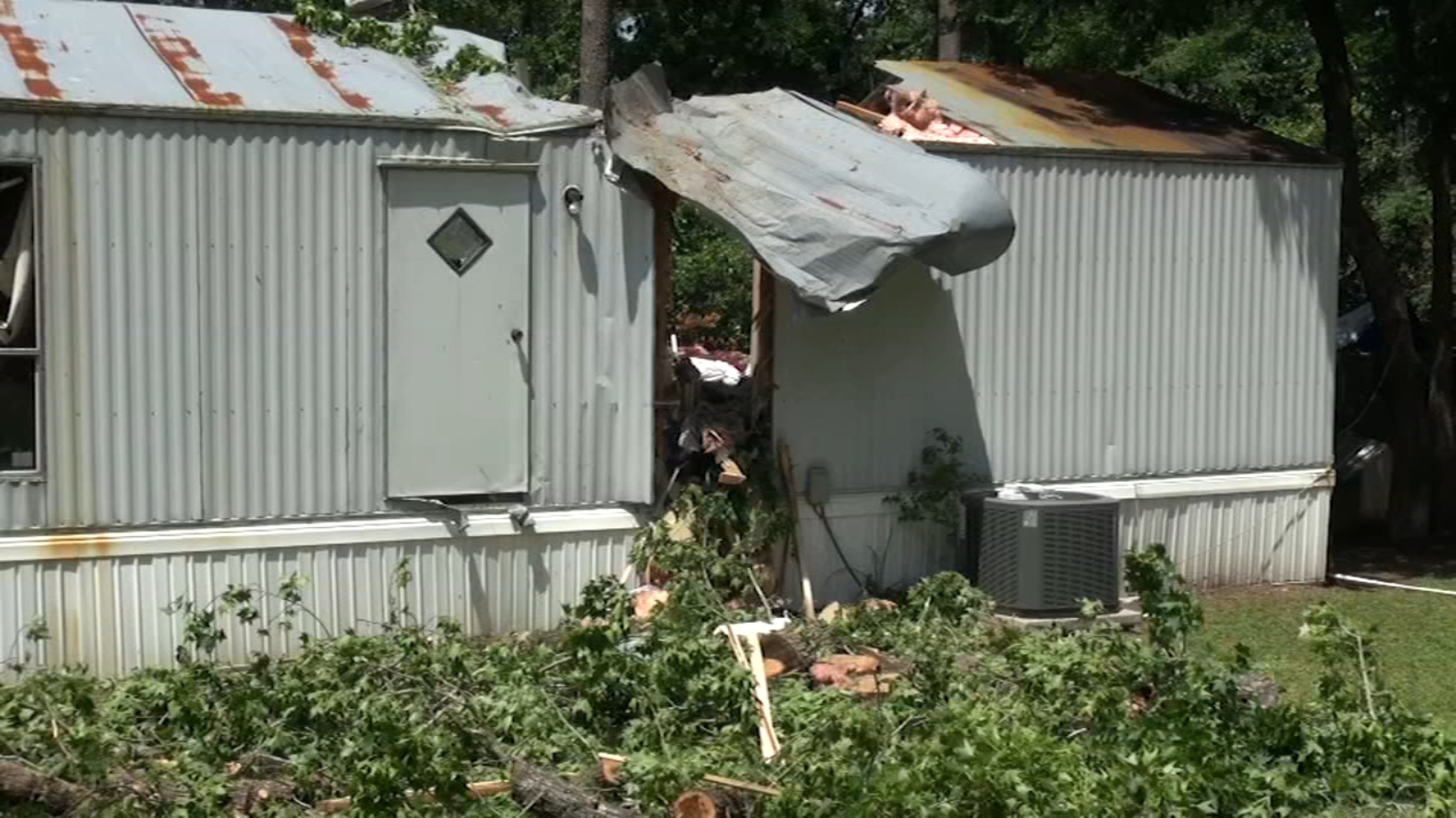 Huntsville man dies after tree falls on his home during severe weather ...