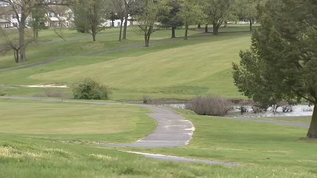 New Jersey parks, golf courses opening, but keep distance, Gov. Murphy says