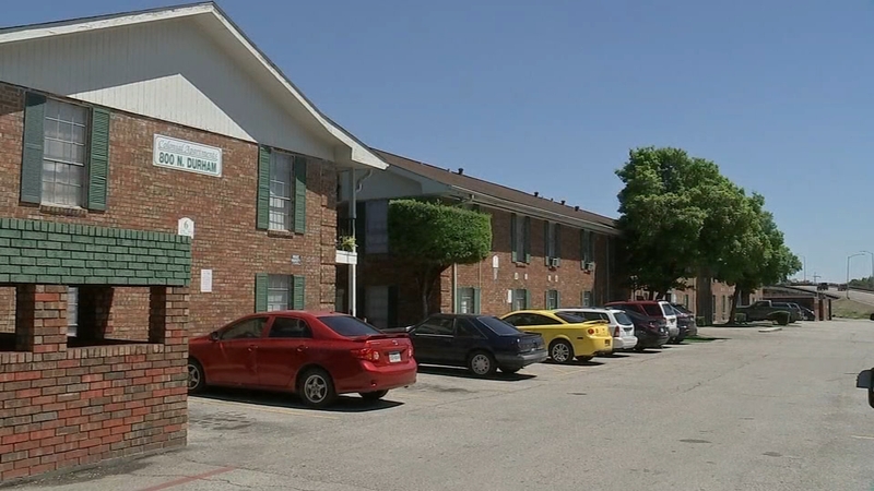 Single Mother Of 2 Facing Eviction During COVID 19 Pandemic ABC13 Houston