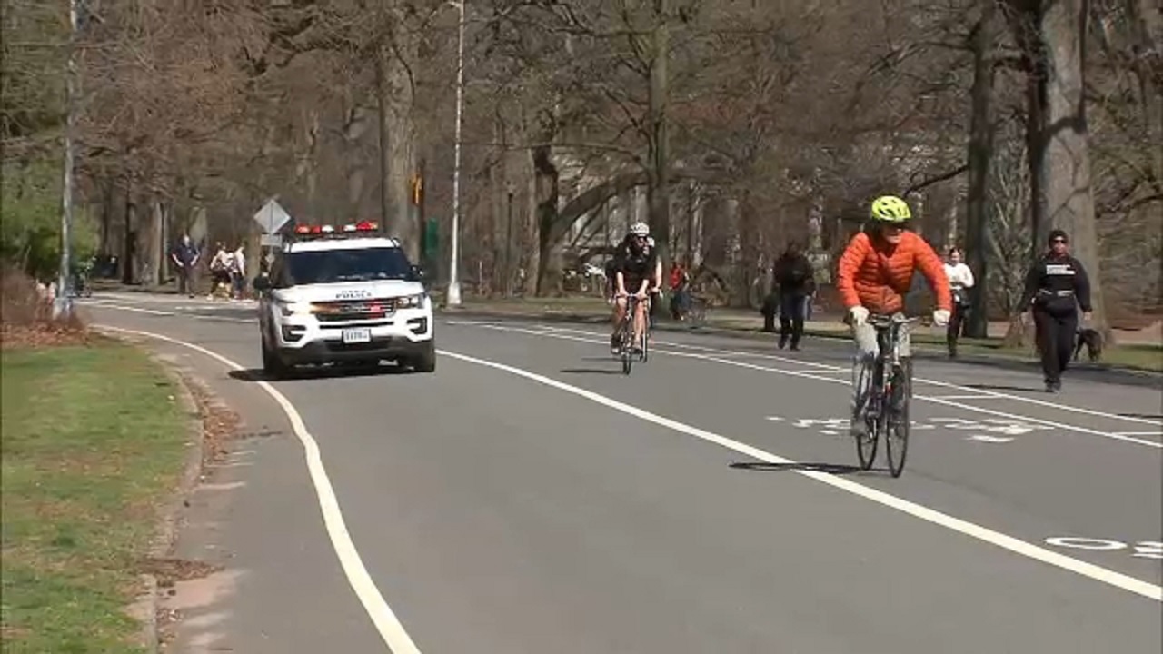 NYC to distribute free face coverings at parks