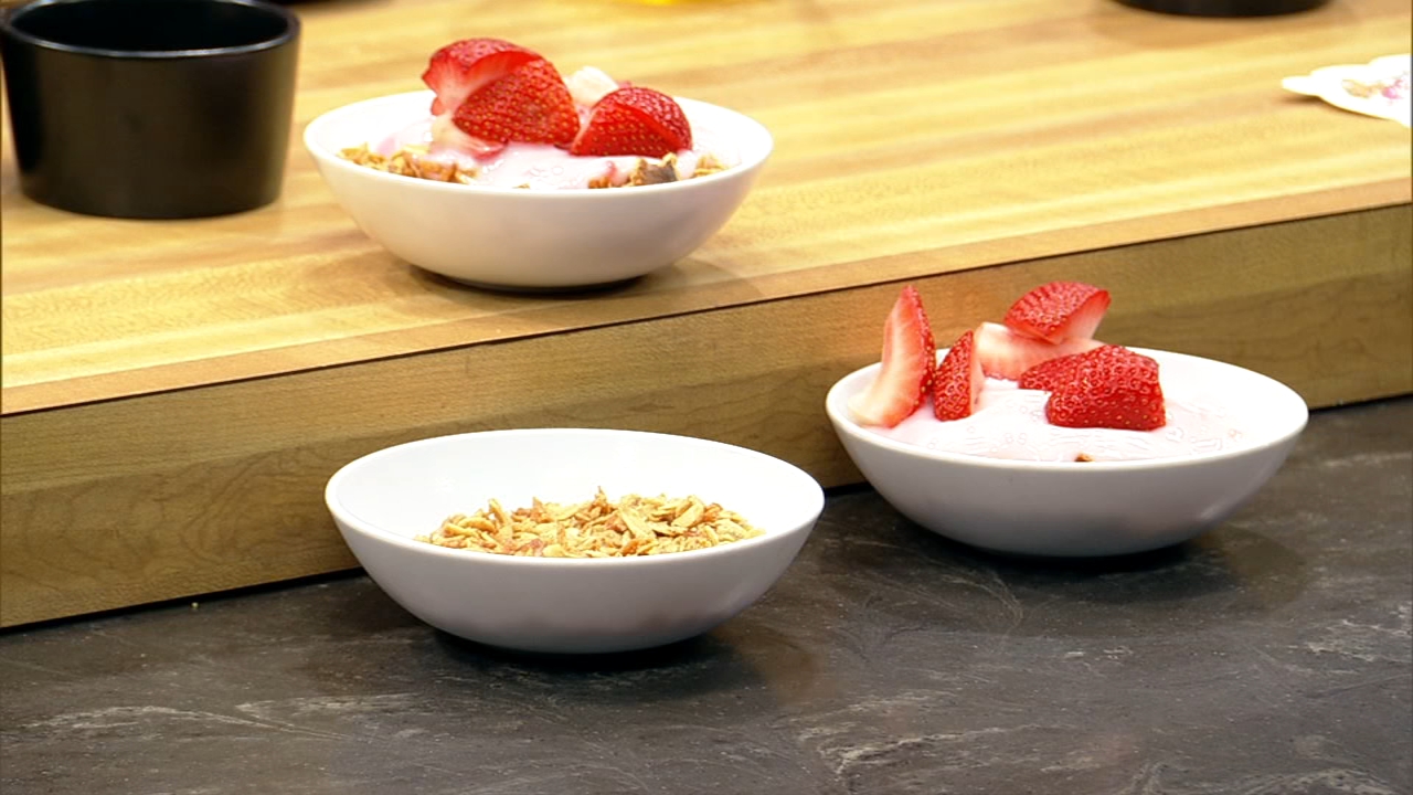 Homemade granola: ABC 7 Chicago's Stacey Baca reveals another family recipe to keep you busy during COVID-19 pandemic