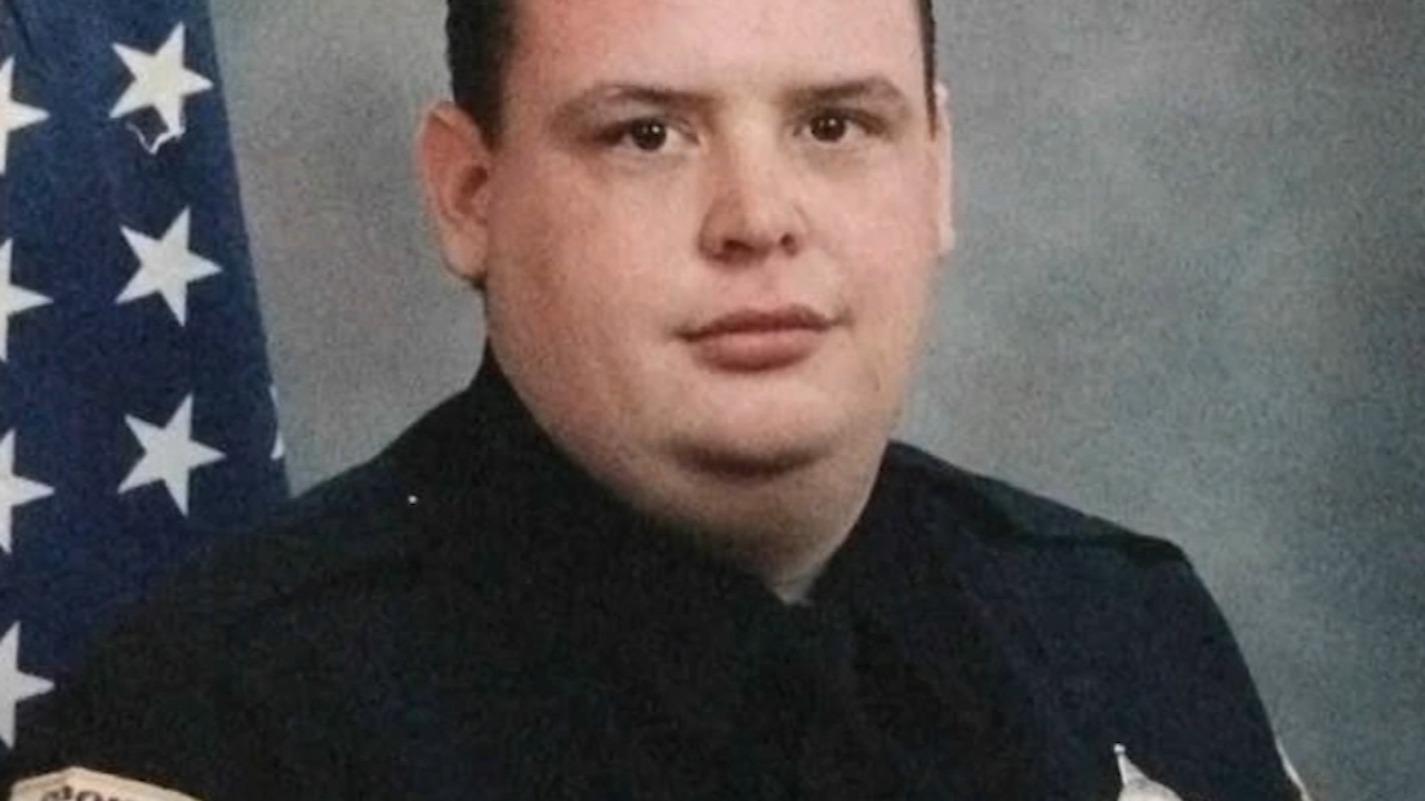 Cook County deputy dies of COVID-19 complications