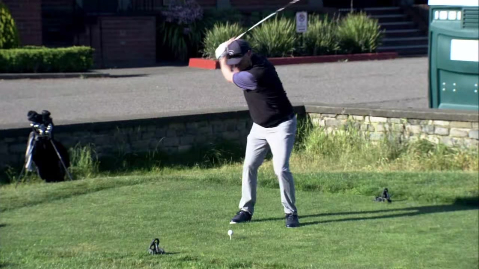 Coronavirus Golfers hit the links at Presidio Golf Course in San
