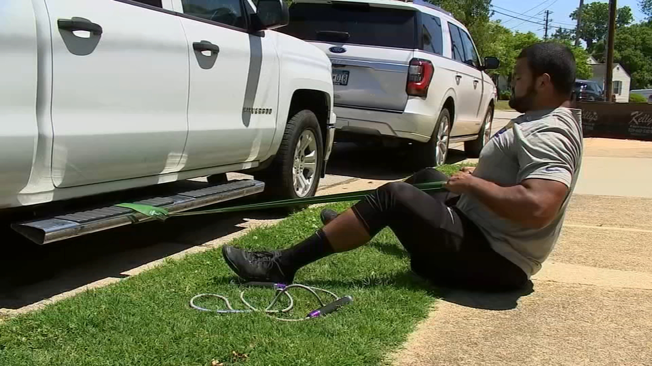 Raleigh NFL player stays in game shape amid COVID-19 offseason