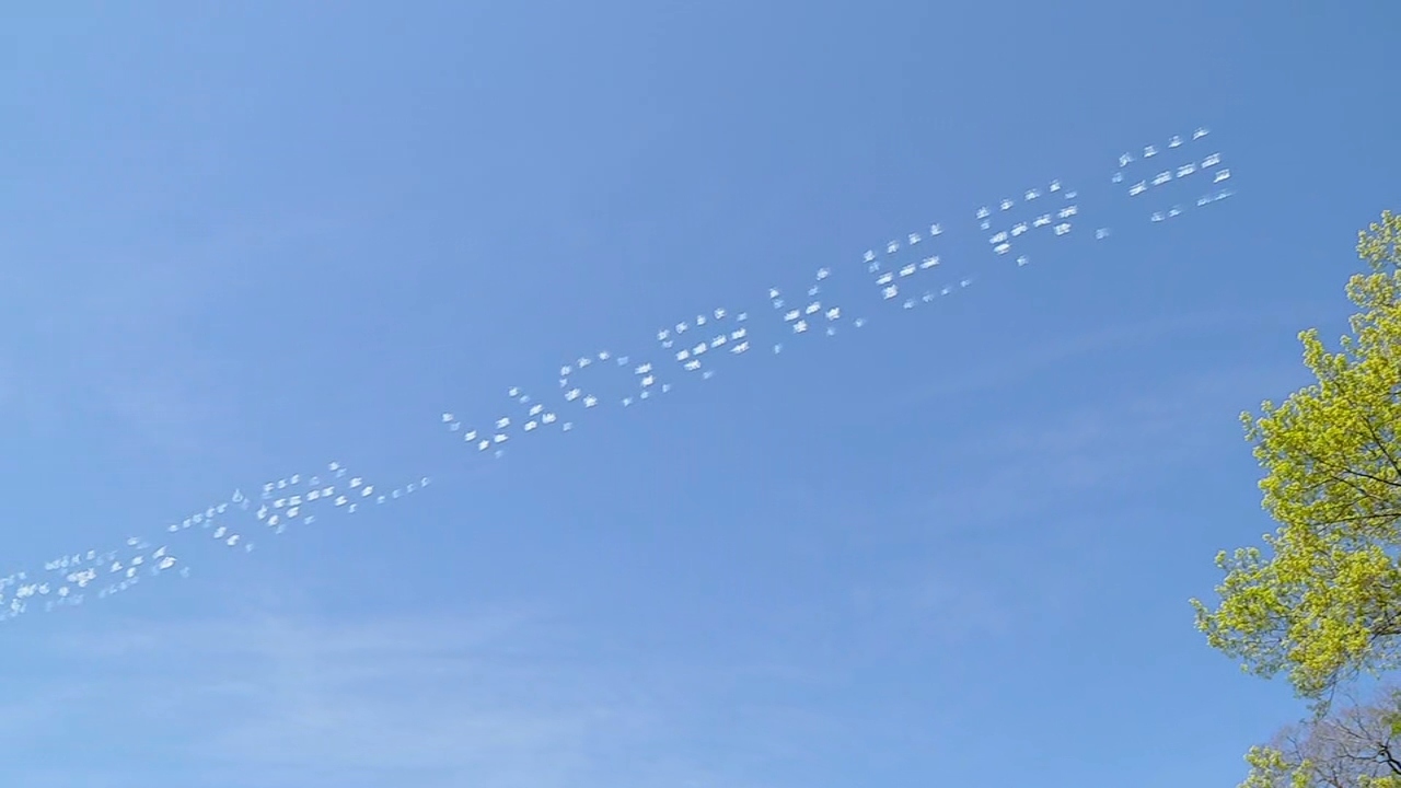 Vintage planes write messages of thanks over NY