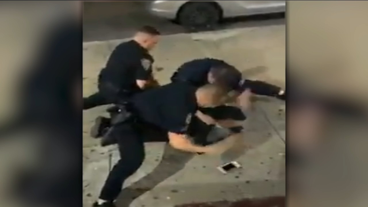 Officer allegedly punched in face during arrest in NYC