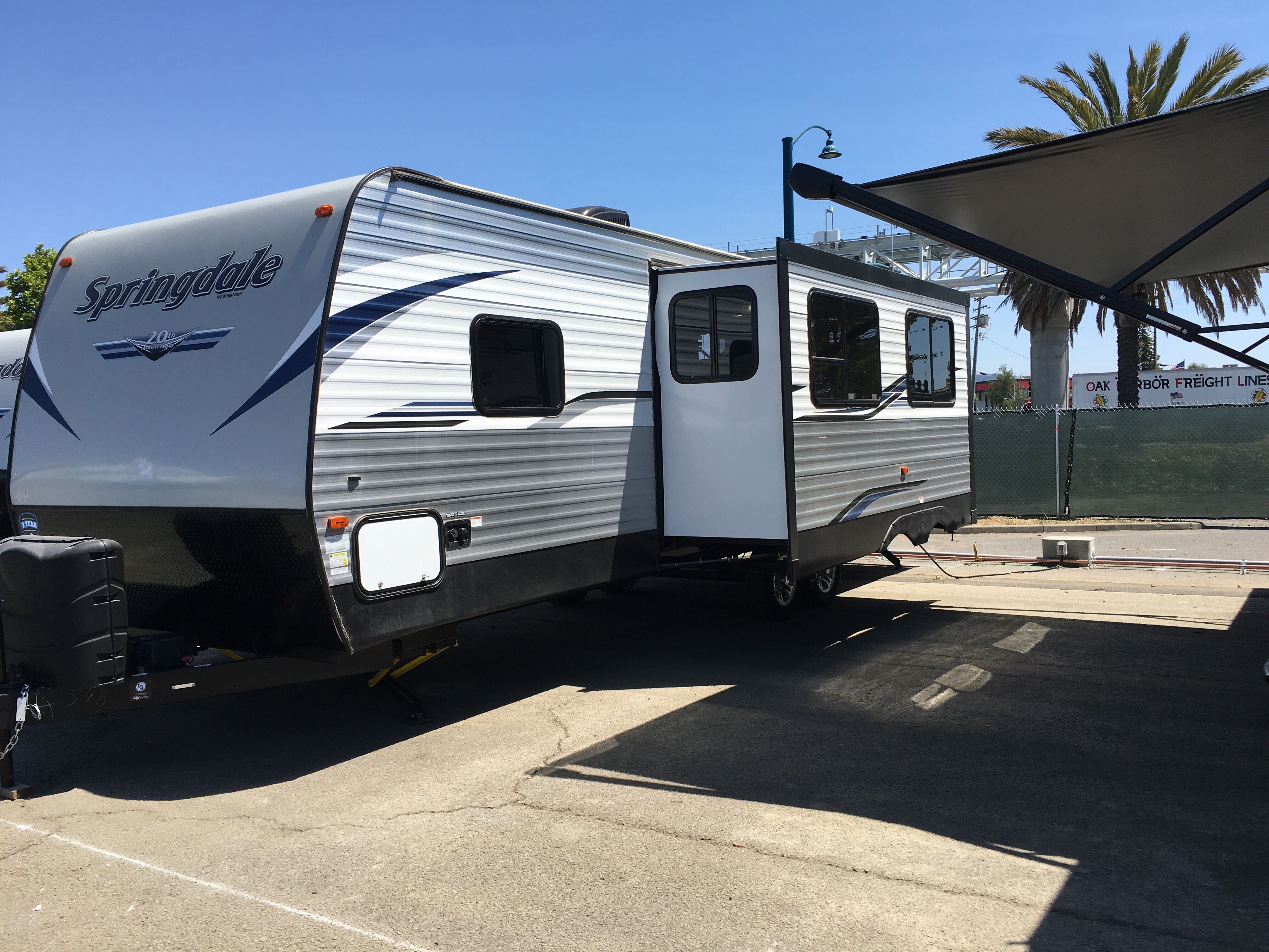 Oakland unveils 'Operation HomeBase,' will provide emergency trailer homes for at-risk homeless residents 