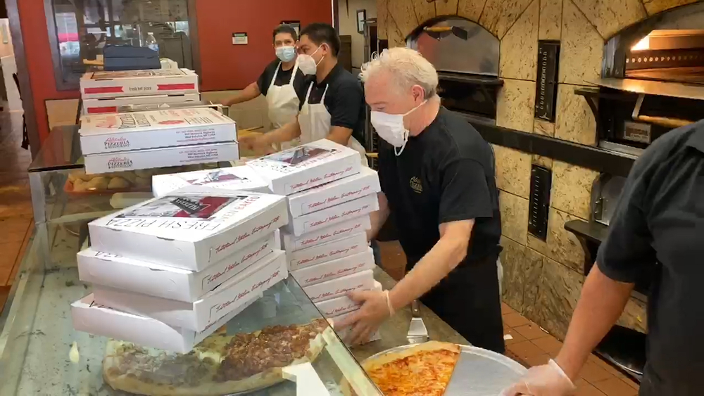 Long Island pizzeria donates 1,000 slices to first responders