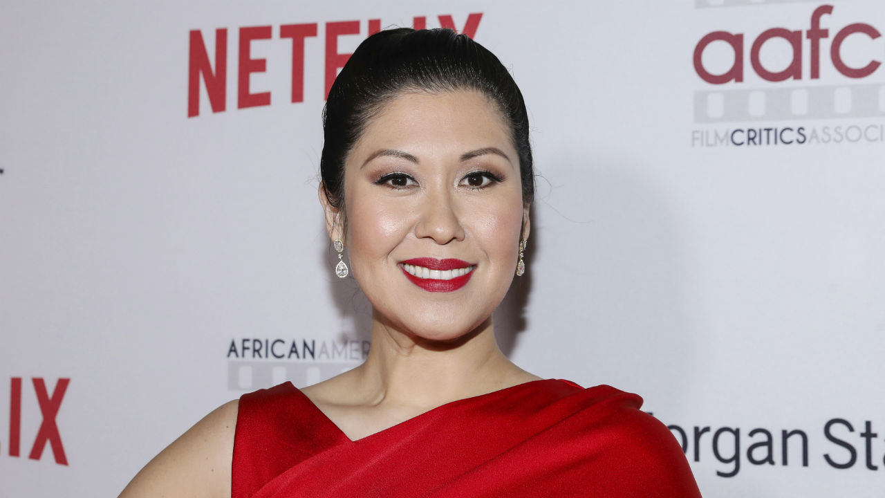 Broadway star gives birth after daughter killed by car