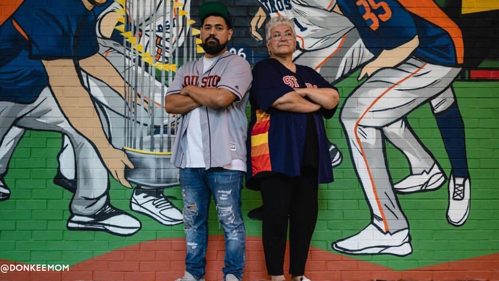 Mom and son duo make iconic street art in Houston