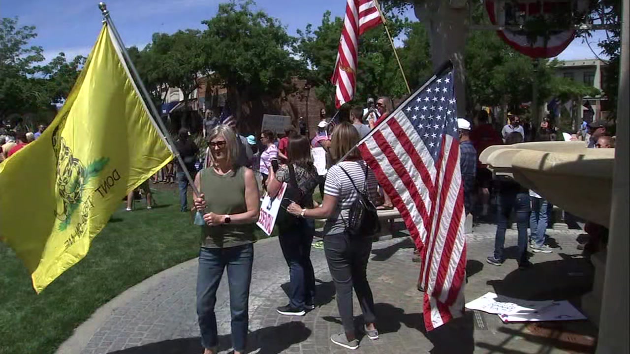 'Just let me open up!': Livermore small business owners rally for reopening shops 