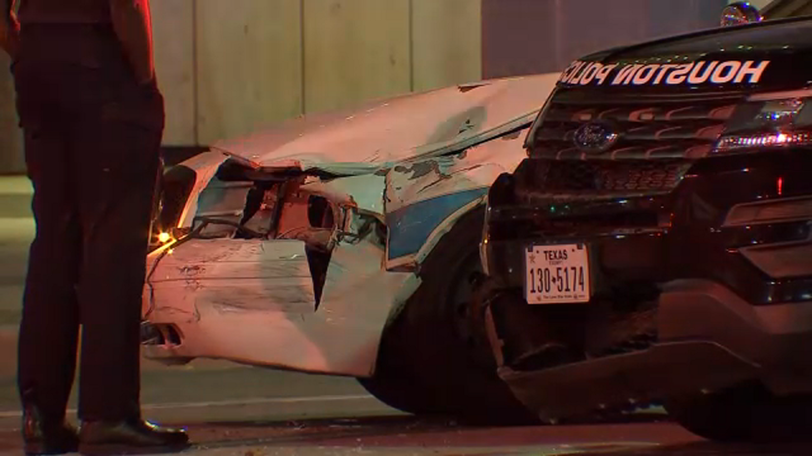 2 officers involved in car accident in downtown uninjured ABC13 Houston