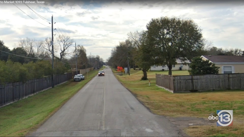 Stranger Bursts Into Fort Bend County Home Begs Homeowner To Shoot Him Abc13 Houston