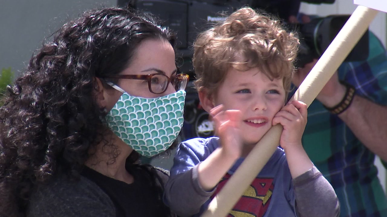  4-year-old SF boy receives sweet birthday parade full of trucks