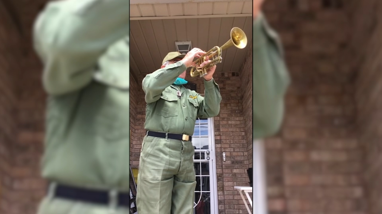 Queens veteran plays 'Taps' to pay tribute to lives lost during COVID-19 pandemic