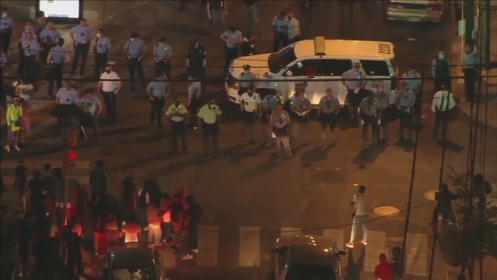 Massive crowd gathers in Philly, ignores stay at home order