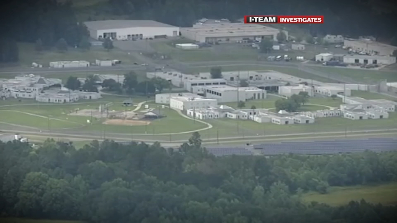 Top 75+ imagen lee adjustment center Thptnganamst.edu.vn