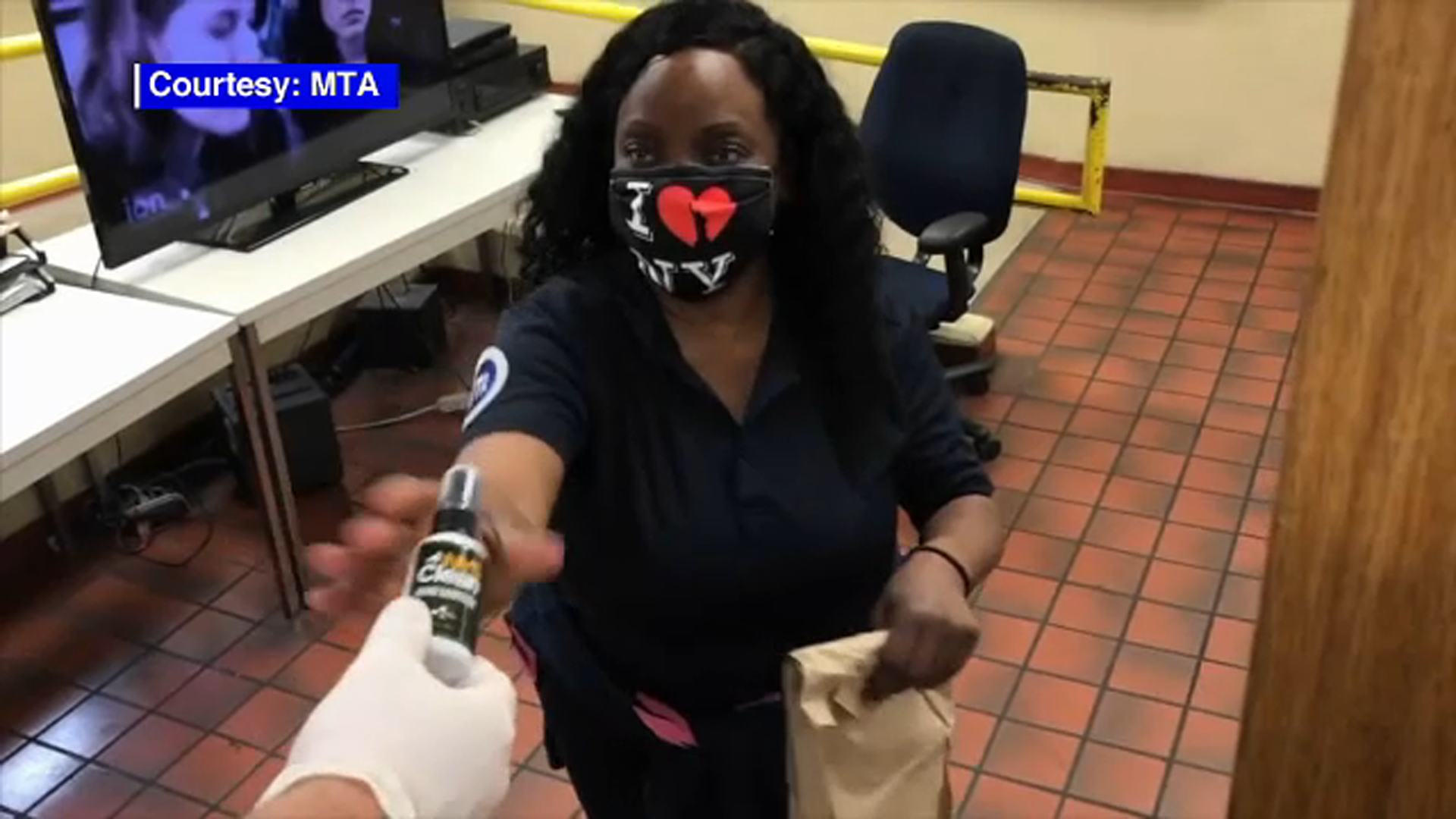 MTA continues distribution of PPE to workers