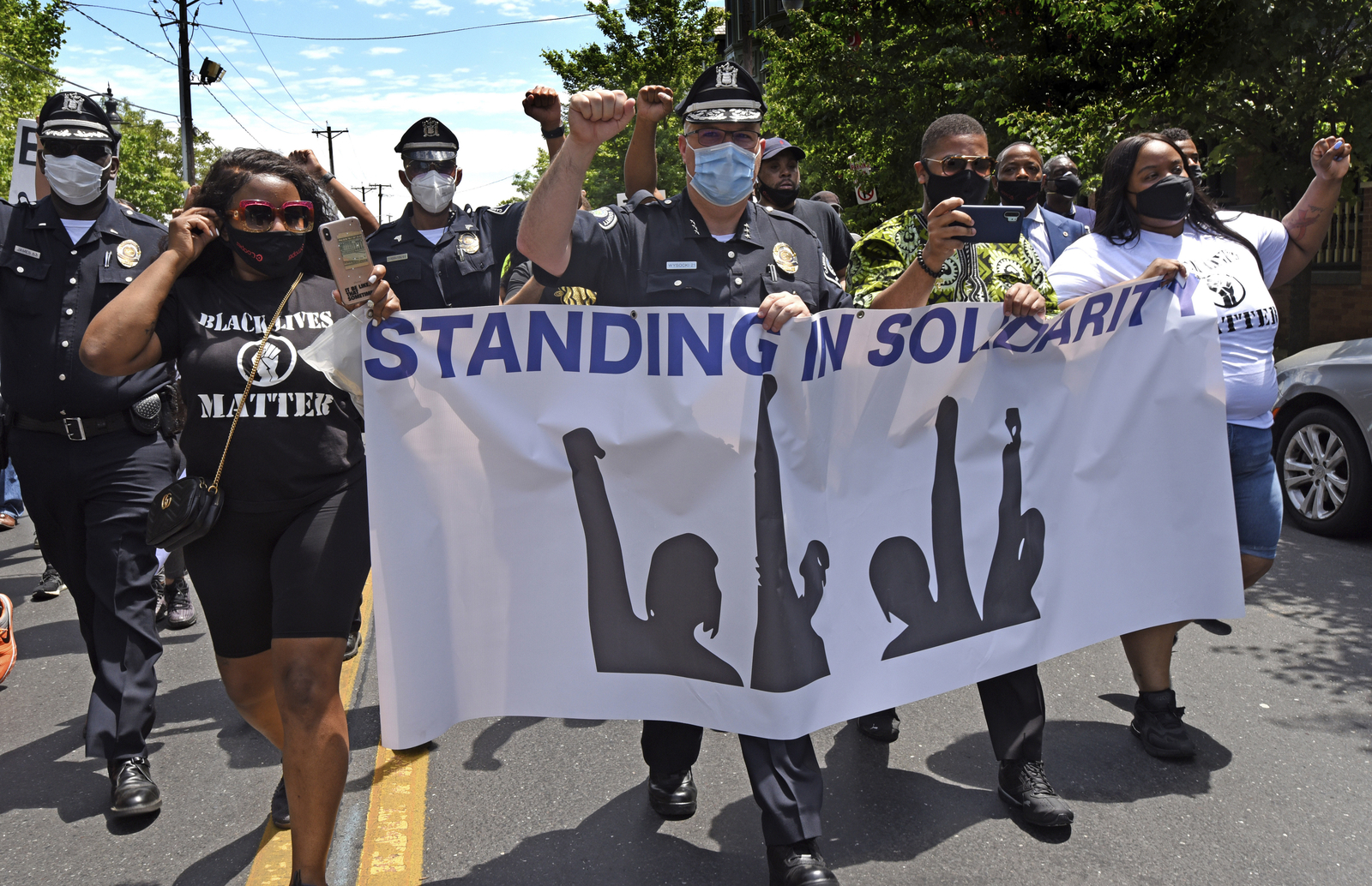 Police in Camden, New Jersey praised for marching in Floyd protests