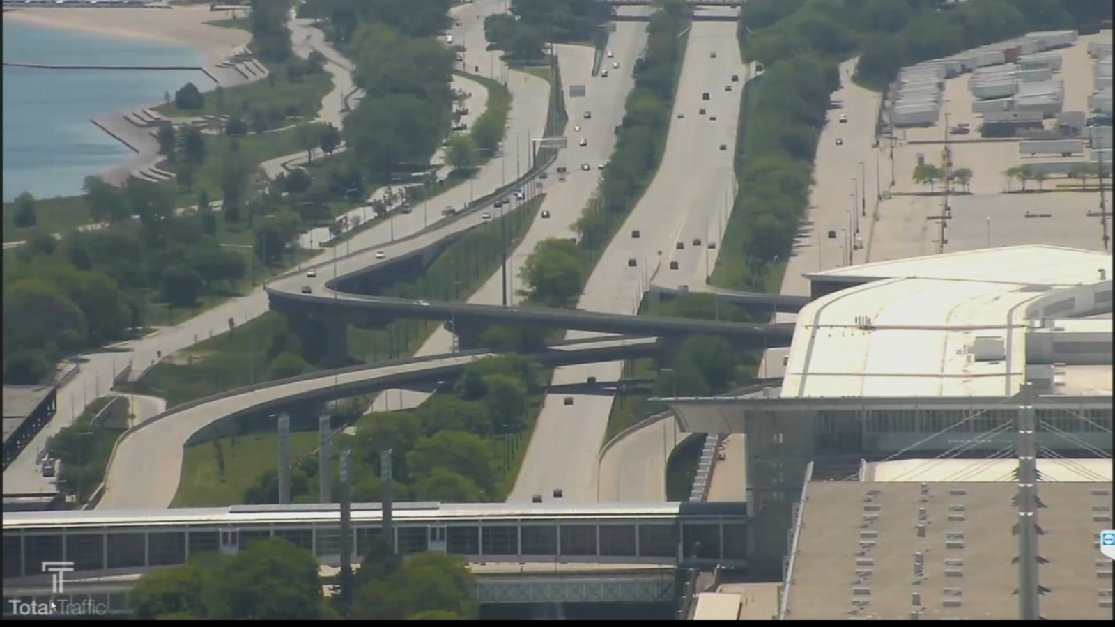 chicago road closures today access loop downtown remains limited