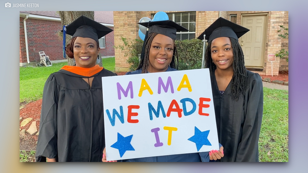 3 strong women, 3 diplomas and 1 family🎓