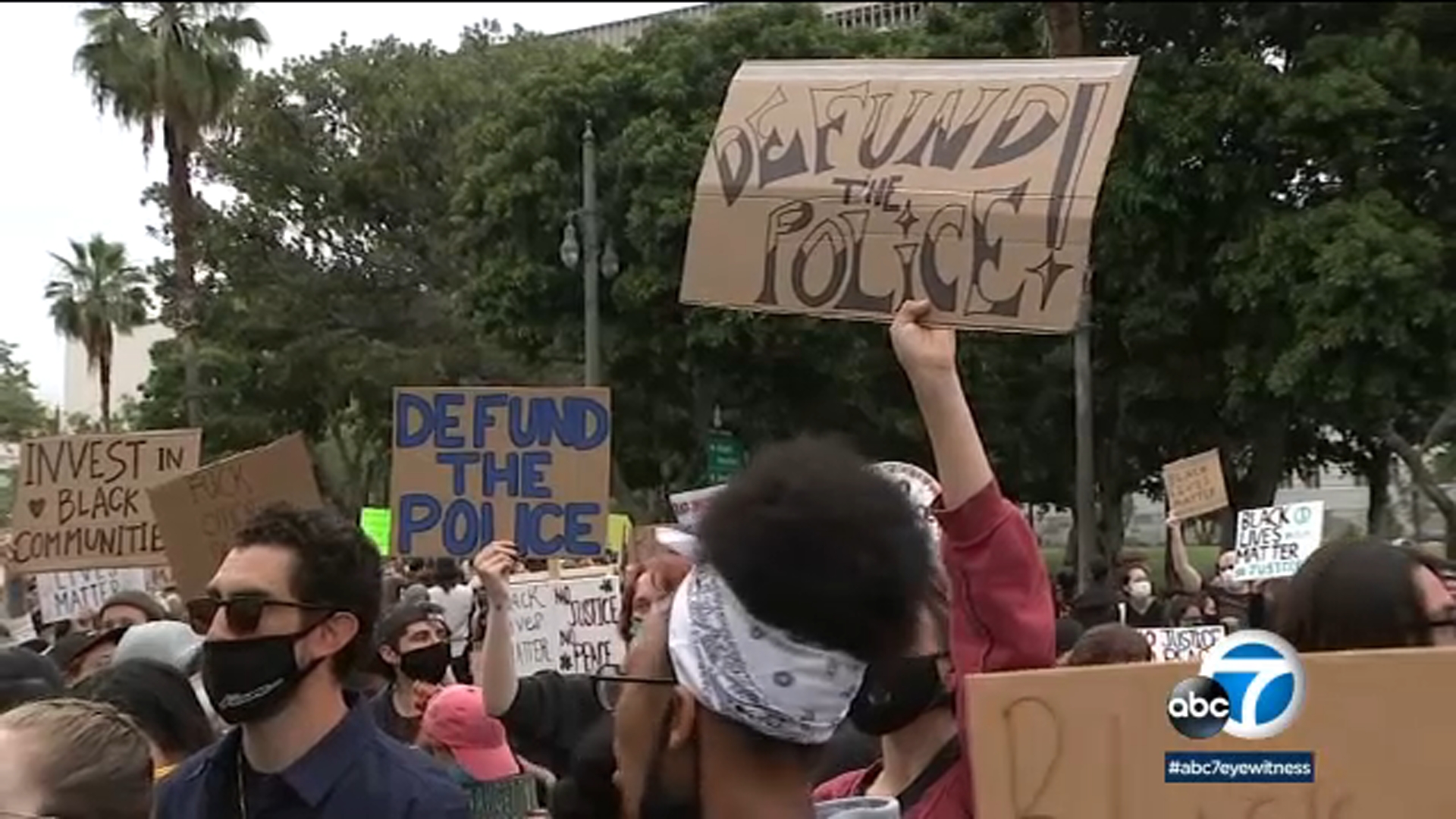 Peaceful George Floyd Protests Continue Across Los Angeles And Southern California Abc7 Los Angeles