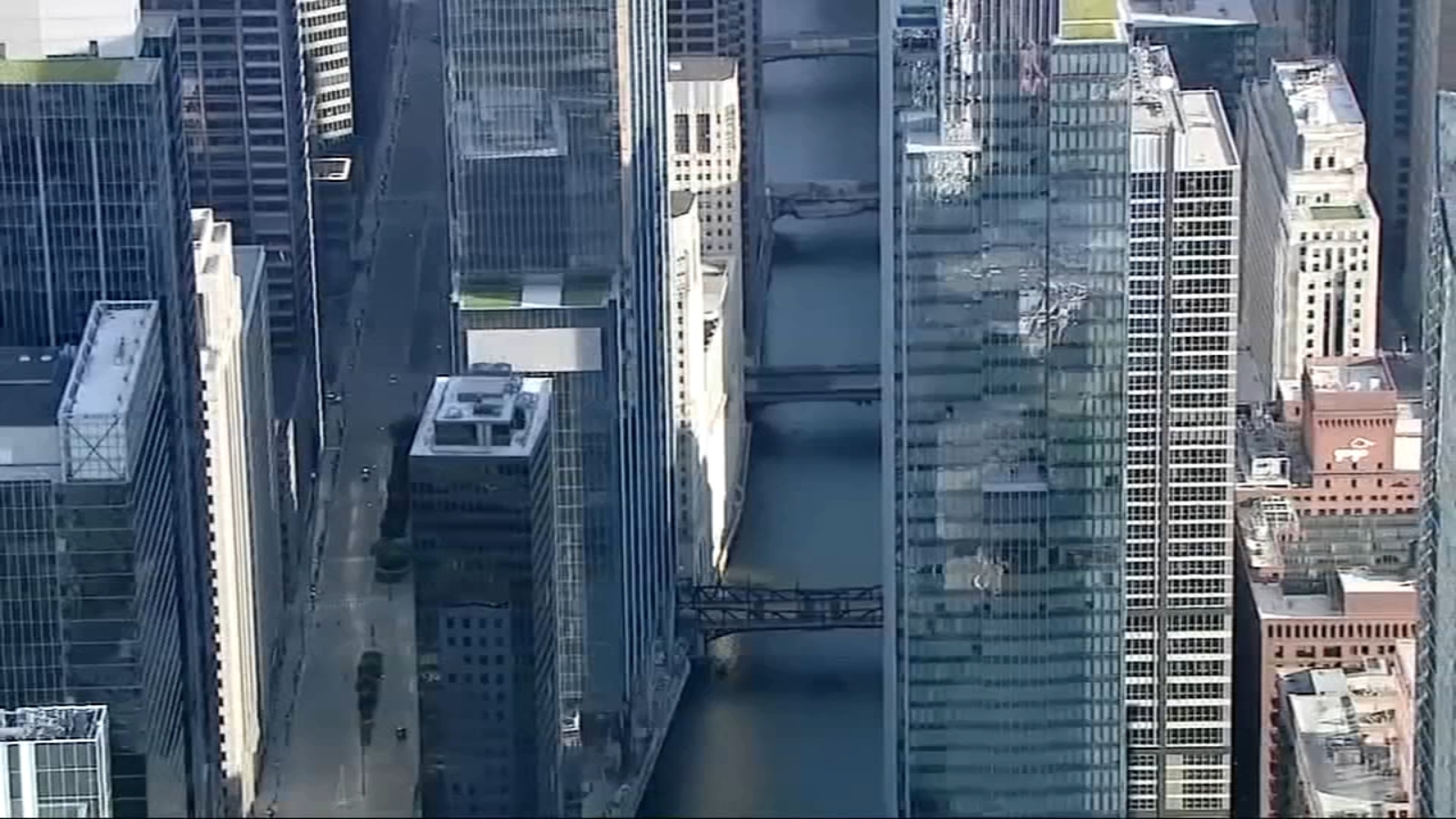 Chicago curfew lifted: Mayor Lori Lightfoot restores access to Central