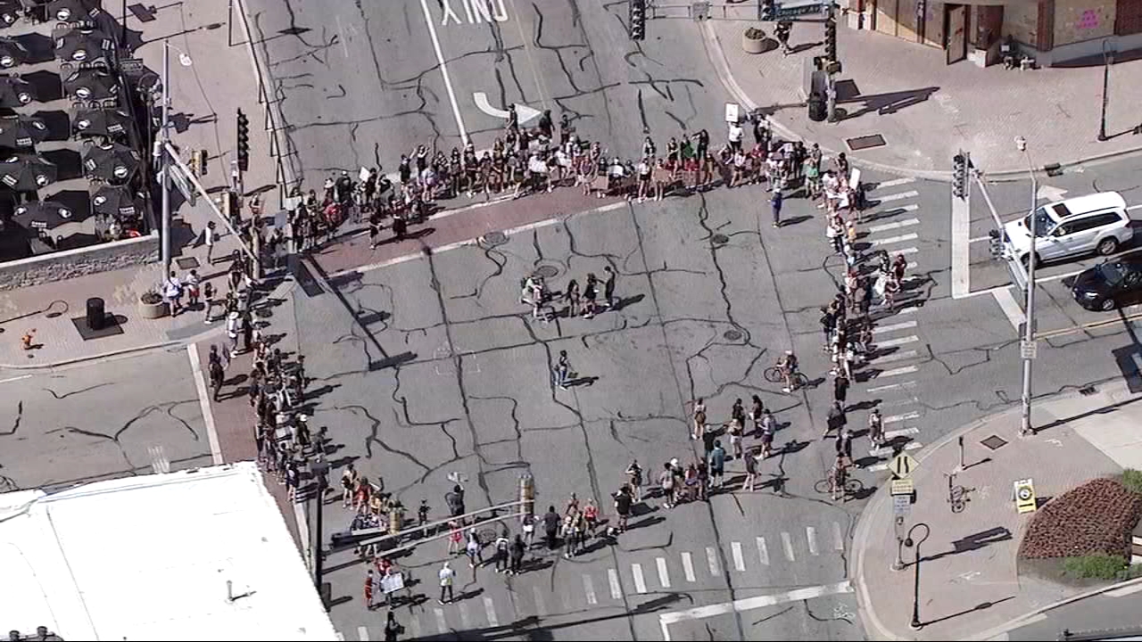 Naperville protest blocks traffic, kneels for George Floyd Monday