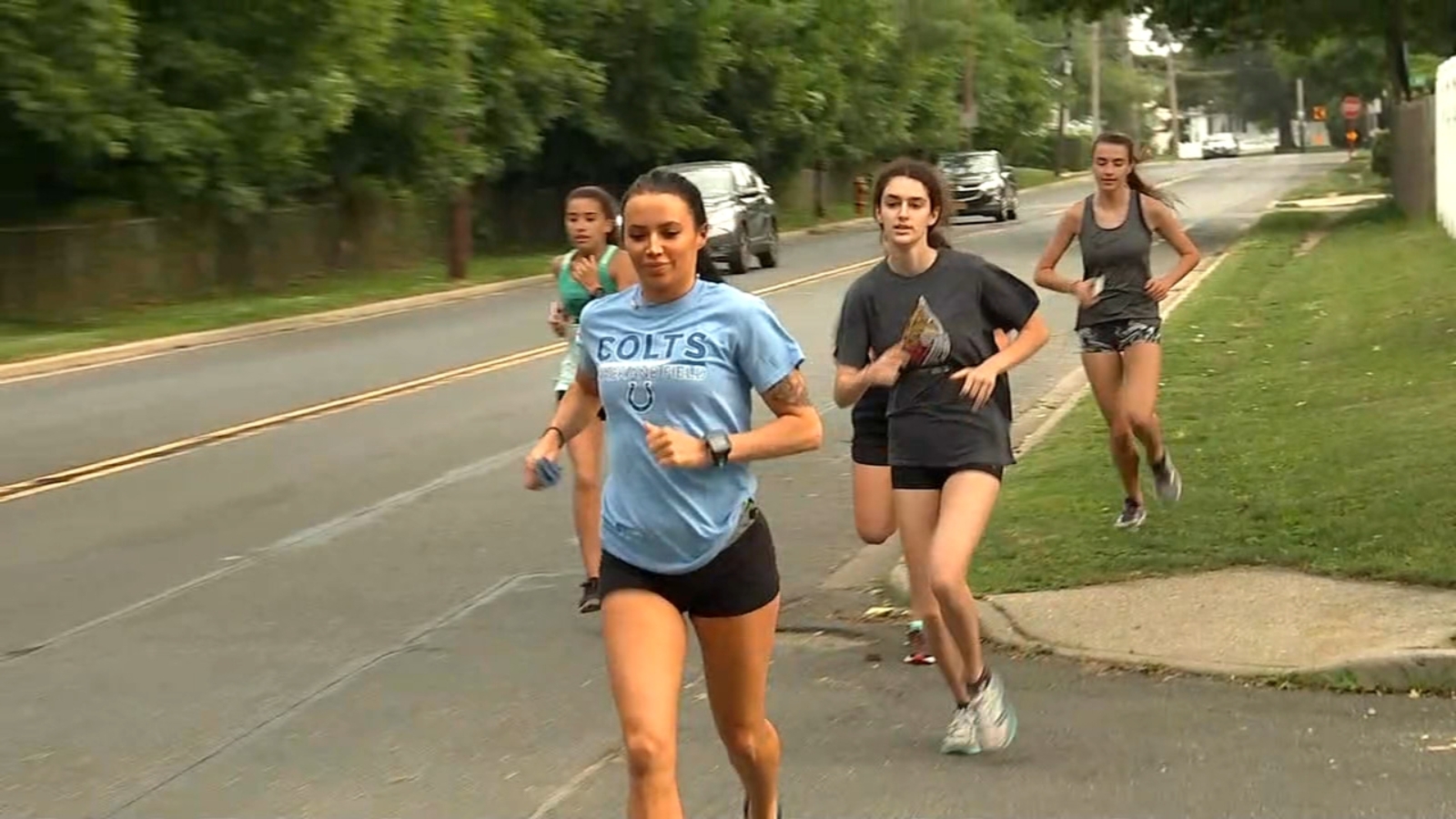 Track star from Long Island running 100 miles to raise money for 127