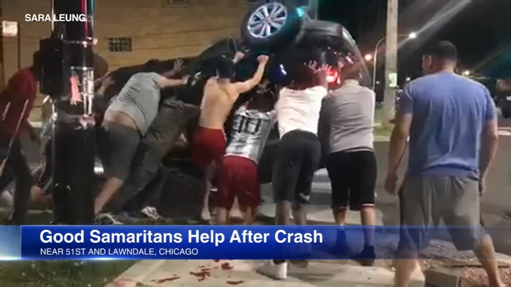 Good Samaritans rush to help when car crashes, flips in Gage Park