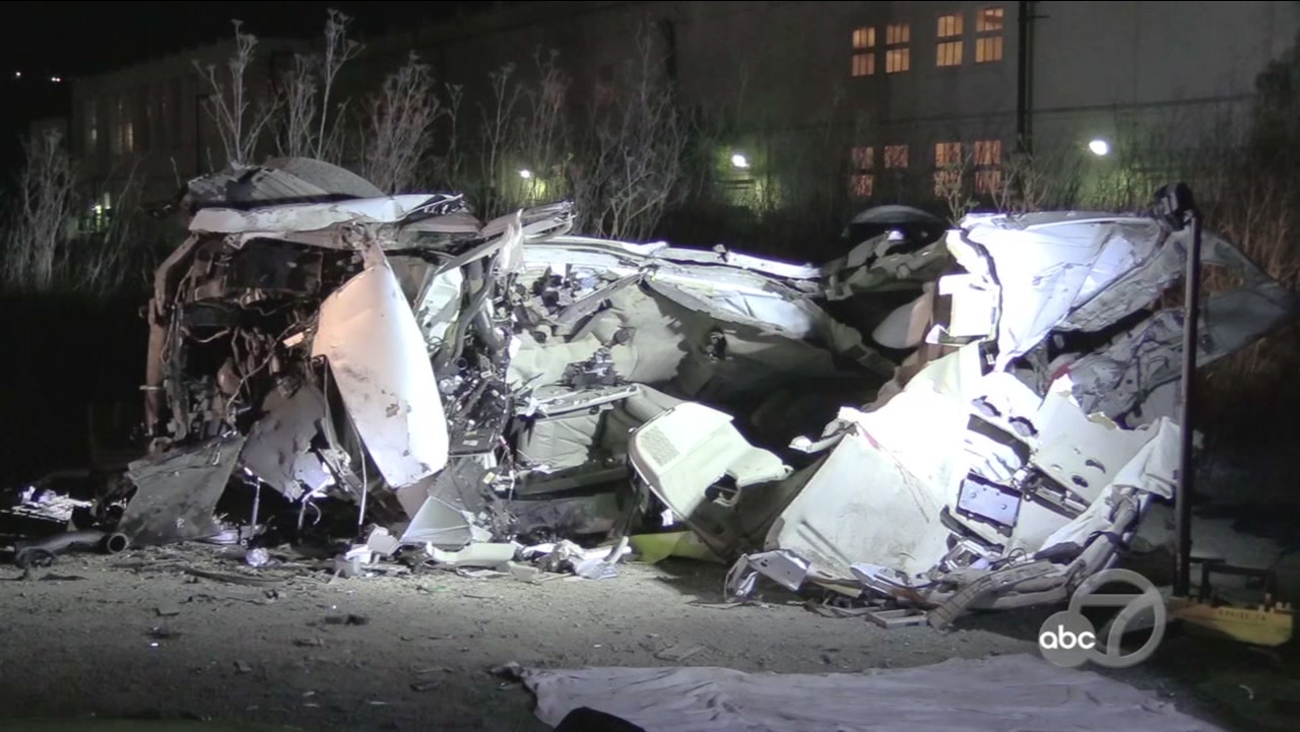 4 dead after SUV careens off Carquinez Bridge into stationary train in