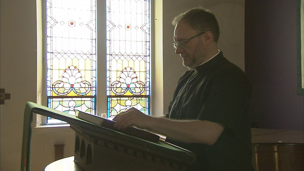 'Queer Eye's' Fab 5 helps gay Fishtown pastor find himself 