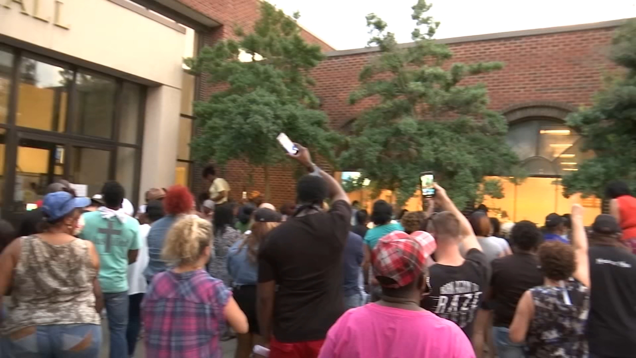 Fayetteville faith leaders introduce resolution asking for removal of Market House