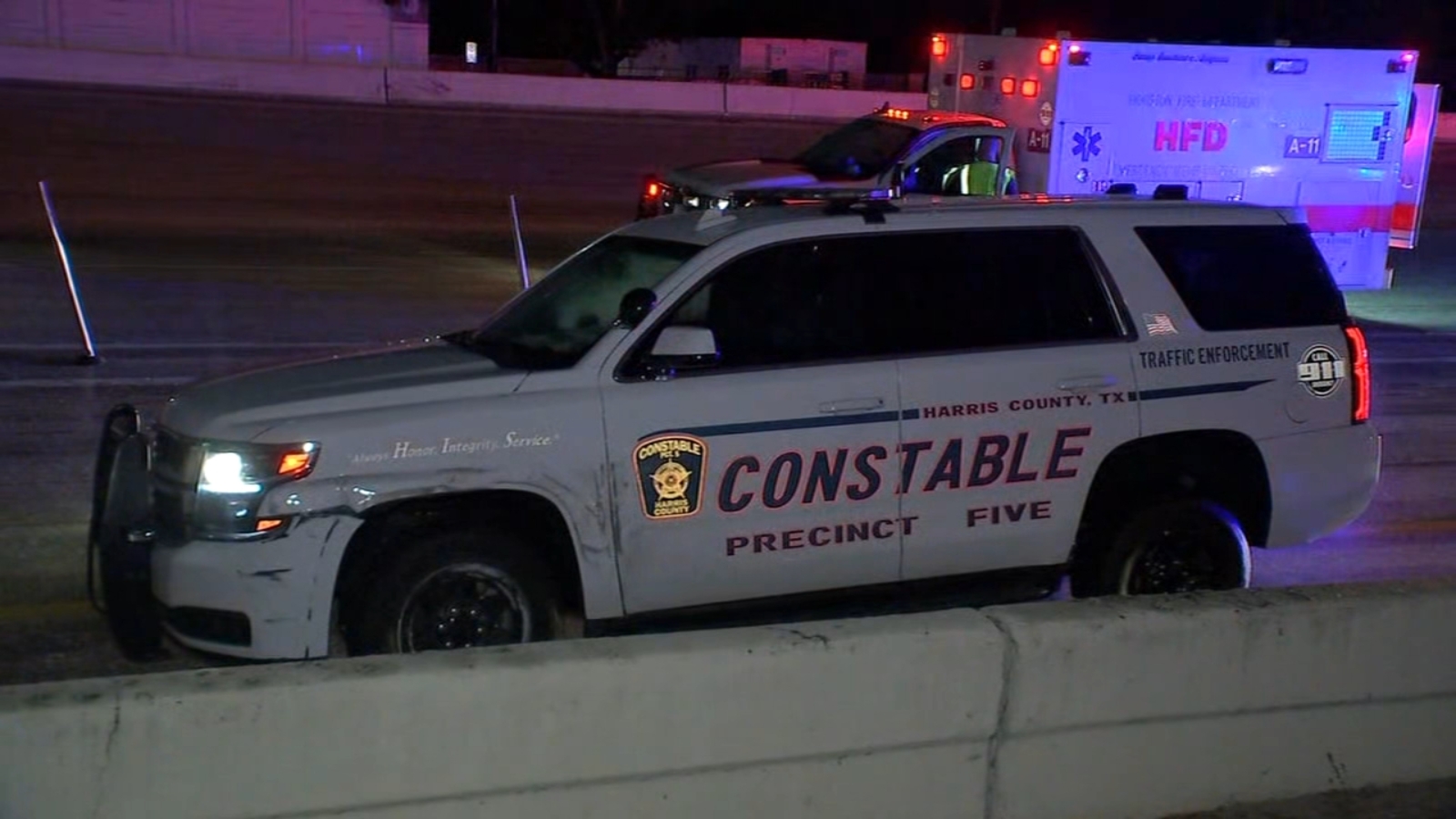 Pct. 5 Deputy Constable hospitalized after crash on Katy Fwy ABC13