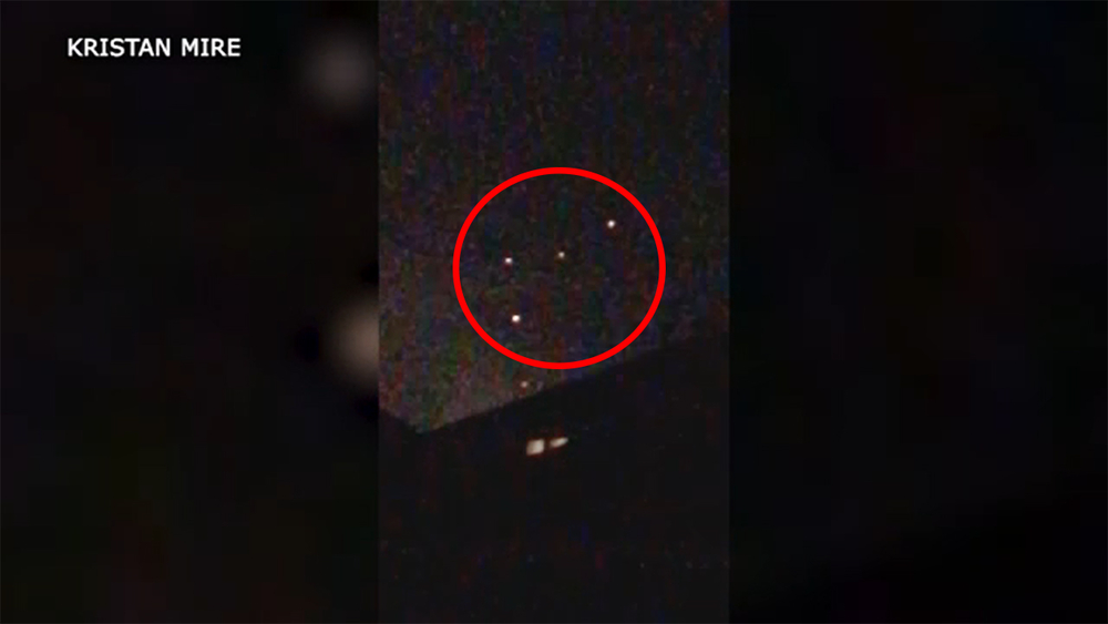 Mysterious lights spotted flashing in Houston sky