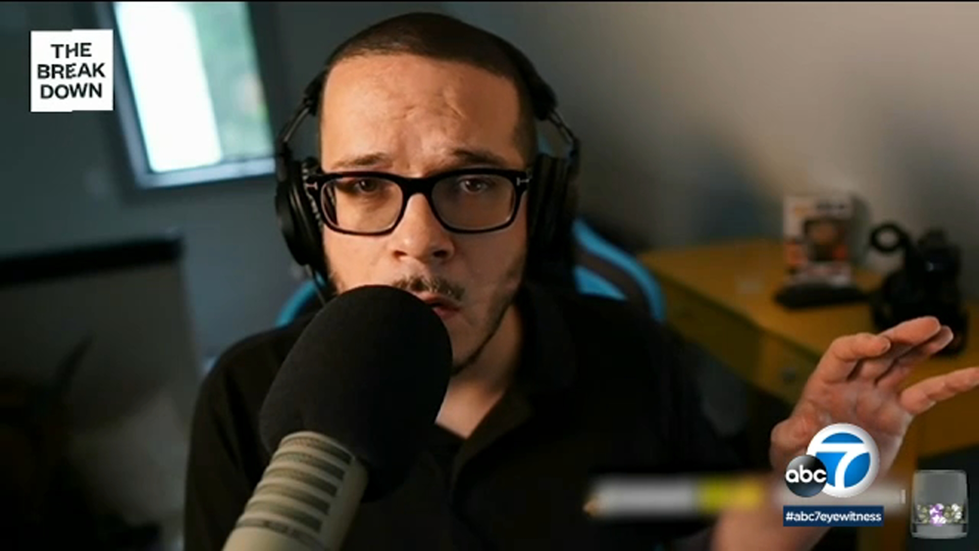 Former LB officers write death threats against activist Shaun King