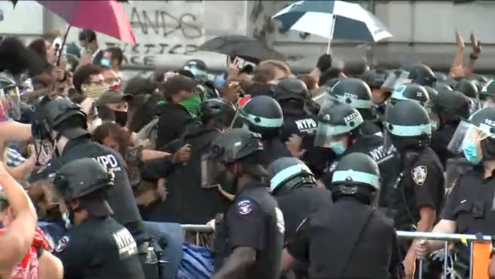 Protesters clash with NYPD outside NYC City Hall