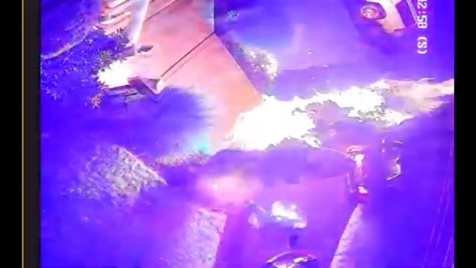 Northeast Philadelphia arson suspect accidentally sets himself on fire