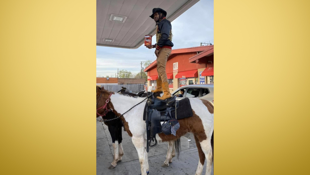'Dreadhead Cowboy' spreads positivity in Chicago