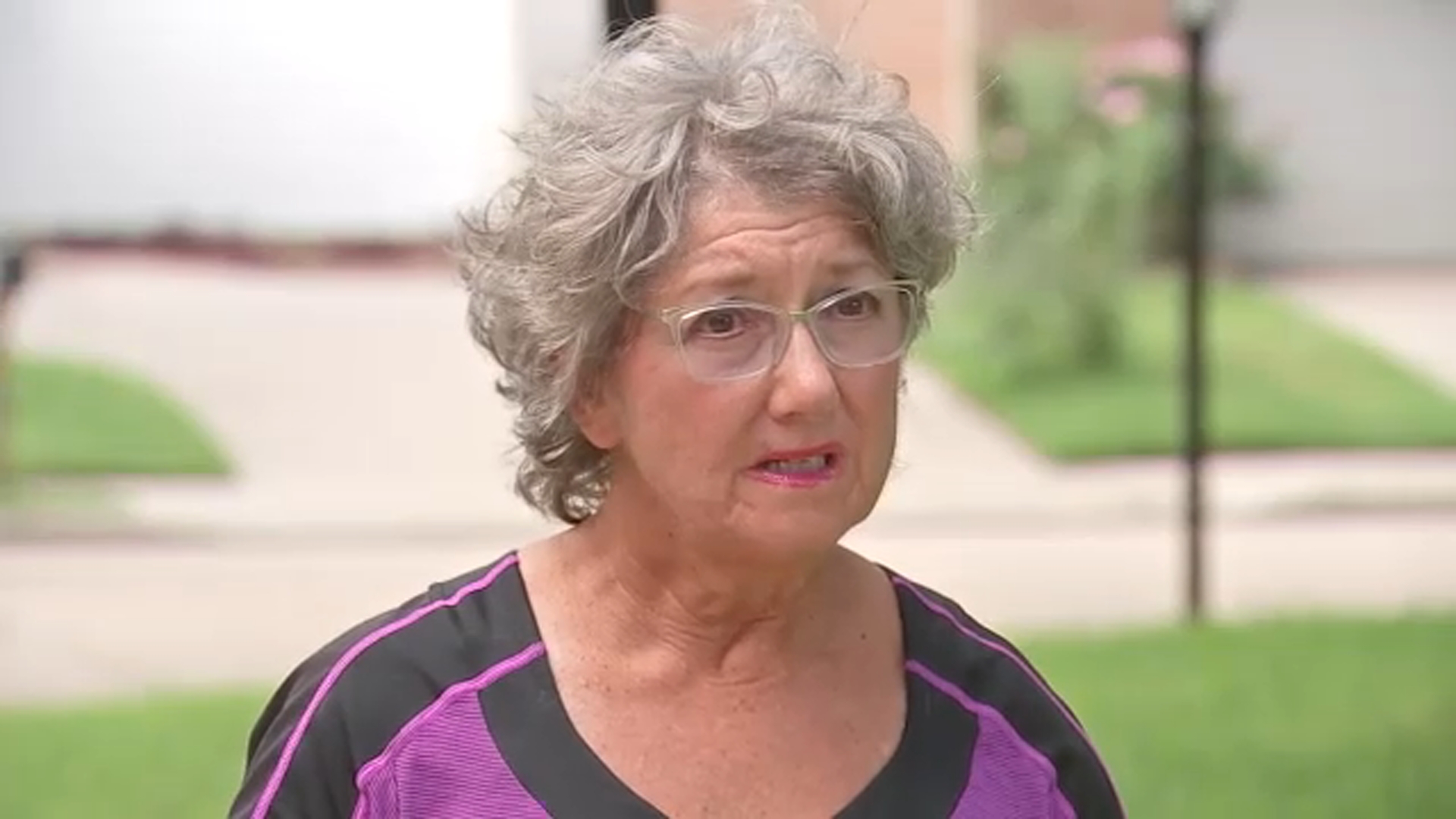 Fake city workers rob woman after claiming water had COVID-19