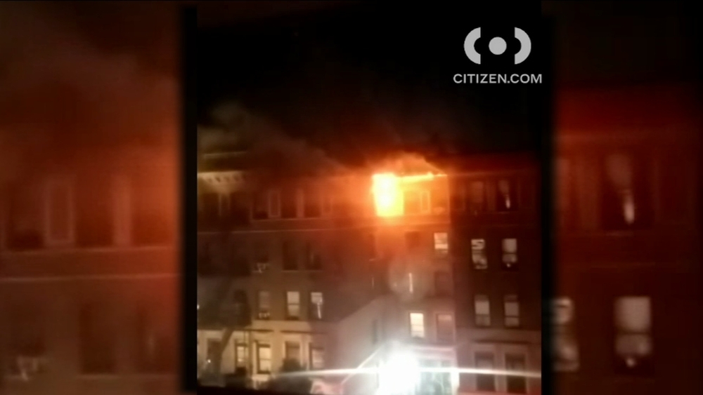 2 people killed, including child in Brooklyn fire
