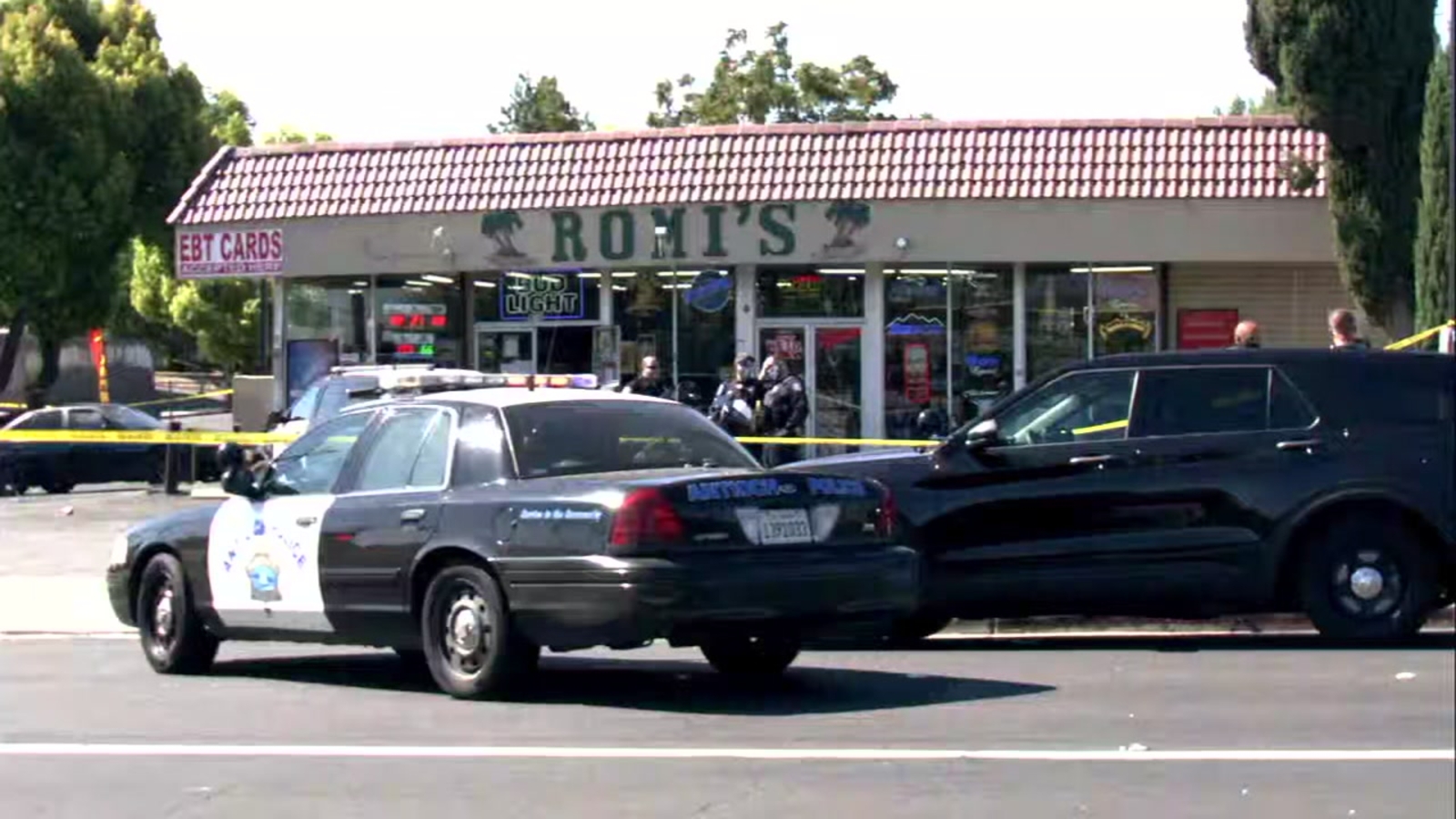 1 dead, 1 hospitalized after shooting and stabbing in Antioch ABC7