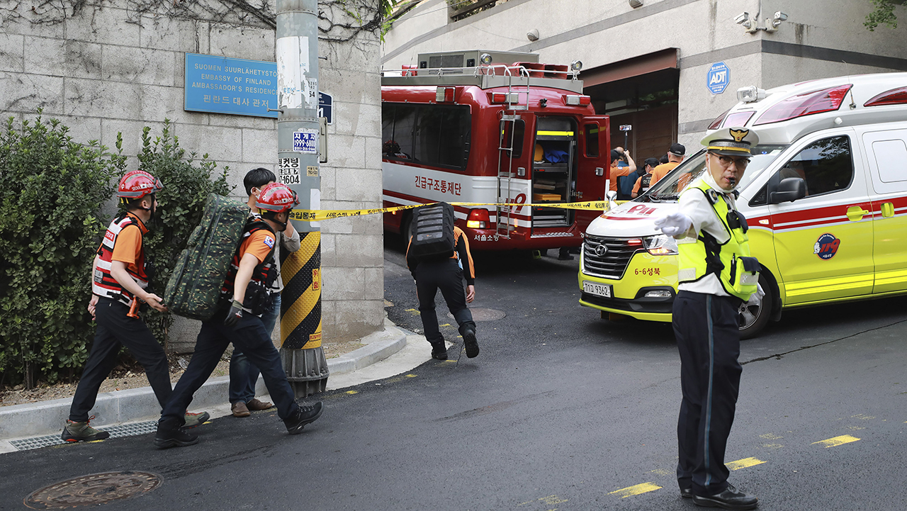 Rescuers arrive to search for missing Seoul Mayor Park Won-soon in Seoul, South Korea, Thursday, July 9, 2020.