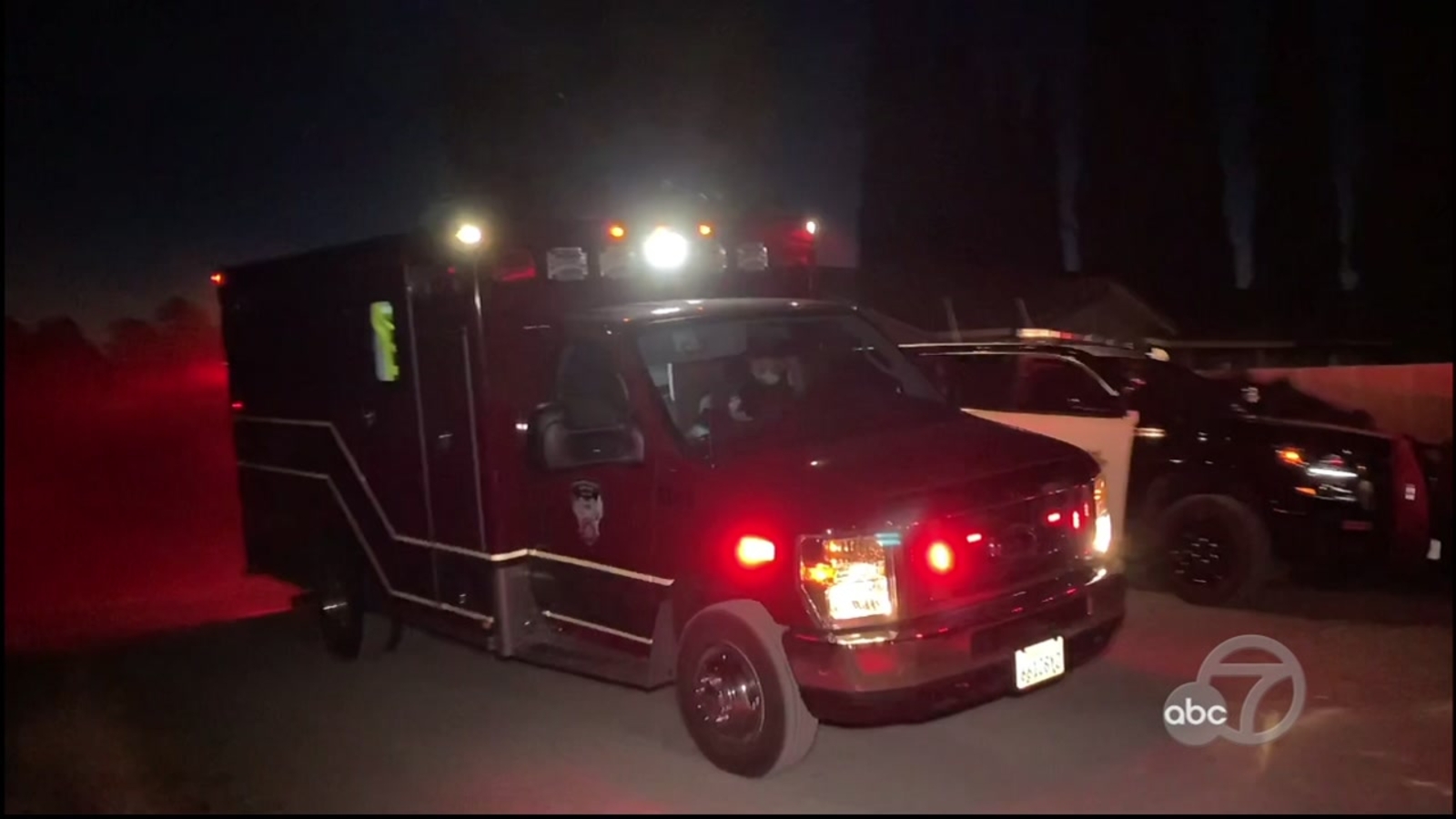 2 deputies shot, suspect killed in officerinvolved shooting in