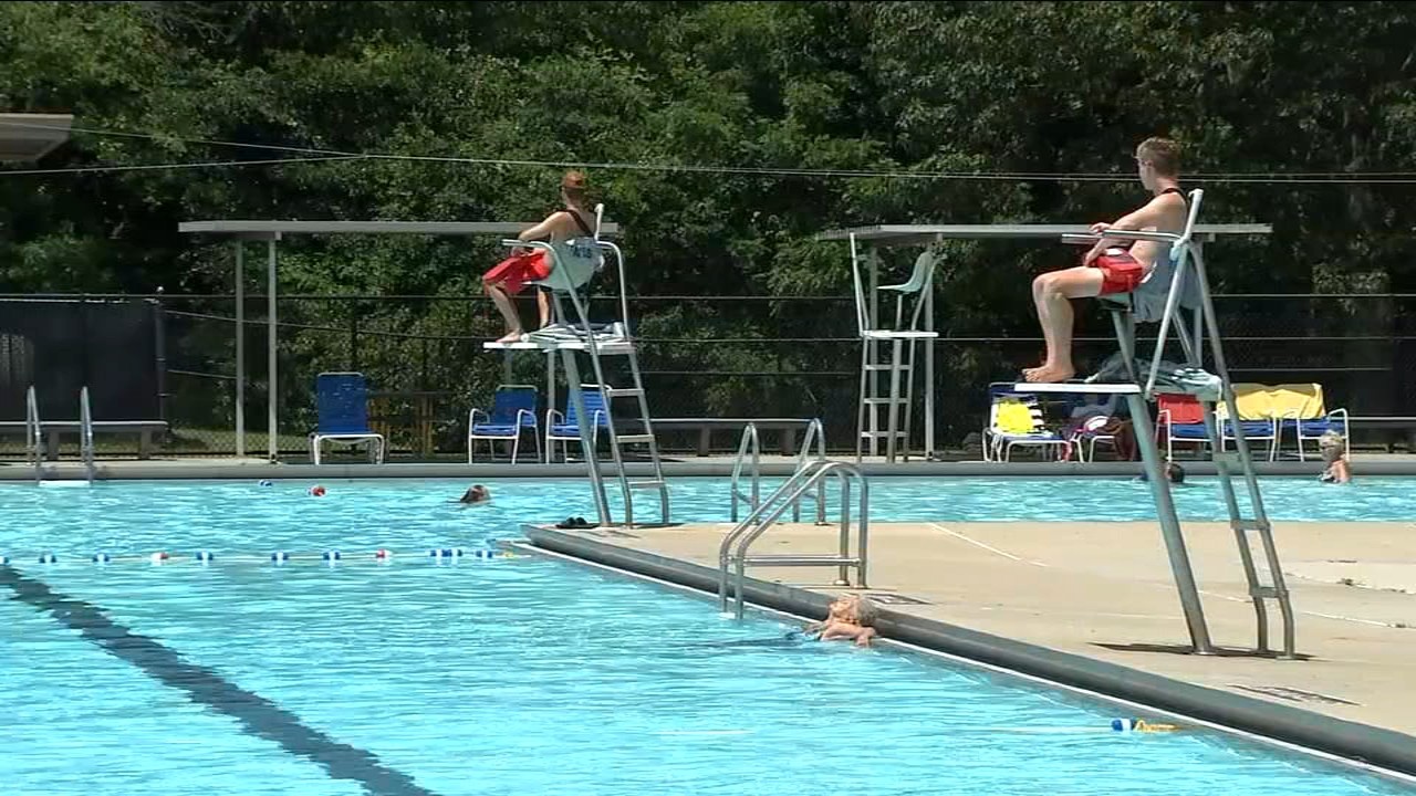 Oyster Bay lifeguards test positive for COVID-19