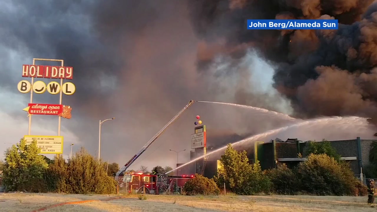 Crews contain 3-alarm fire at former Hayward bowling alley