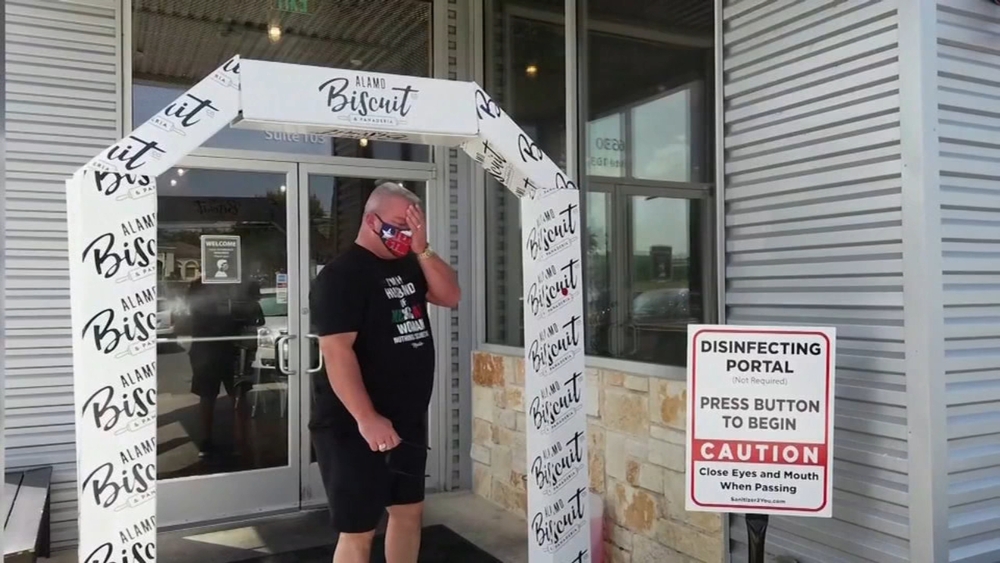 Texas restaurant installs 'disinfecting portal' for guests